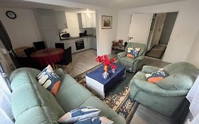 Maison neuve chaleureuse pour 1 à 4 personnes